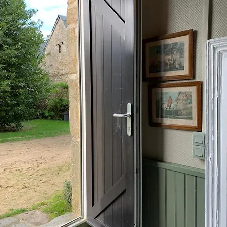 Villa Le 44 à Baguer-Pican Extérieur photo